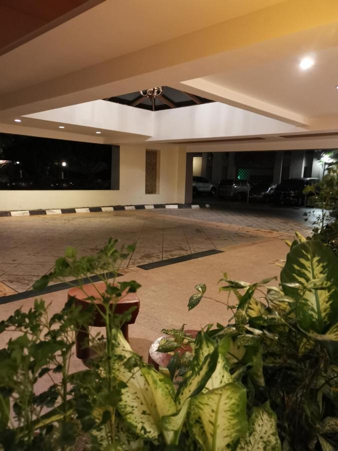 Pulai Spring Resort Kampung Kangkar Pulai Buitenkant foto